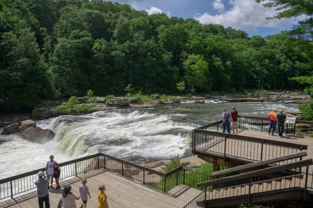 Stay In Ohiopyle Near The Gap Trail - Ohiopyle, Pa Eksteriør billede